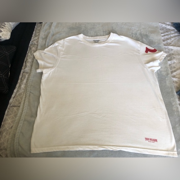 True Religion - Picture 1 of 2